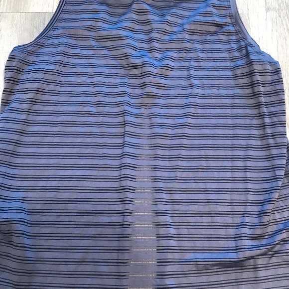 Lululemon Meet Halfway Tank | Gray | S/M | Excellent Condition - Picture 9 of 14